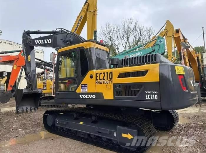 Volvo EC210D Gravemaskiner på larvebånd
