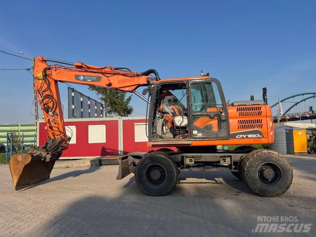 Doosan DX 160 W-3 Gravemaskiner på hjul