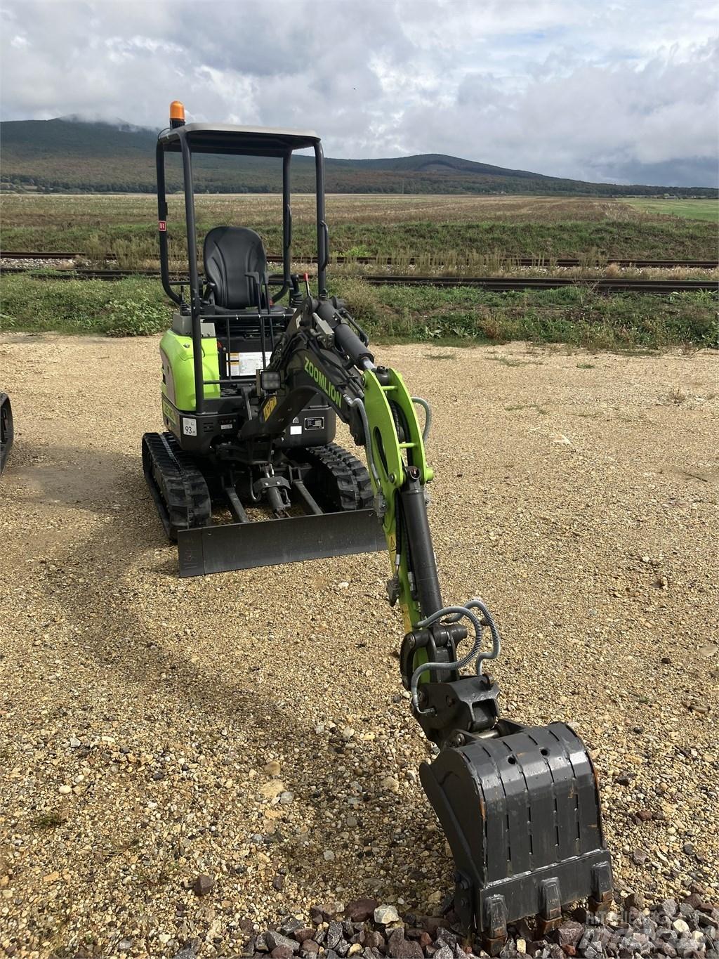 Zoomlion ZE18GU Minigravemaskiner
