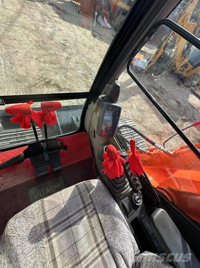 Hitachi ZX 70 Gravemaskiner på larvebånd
