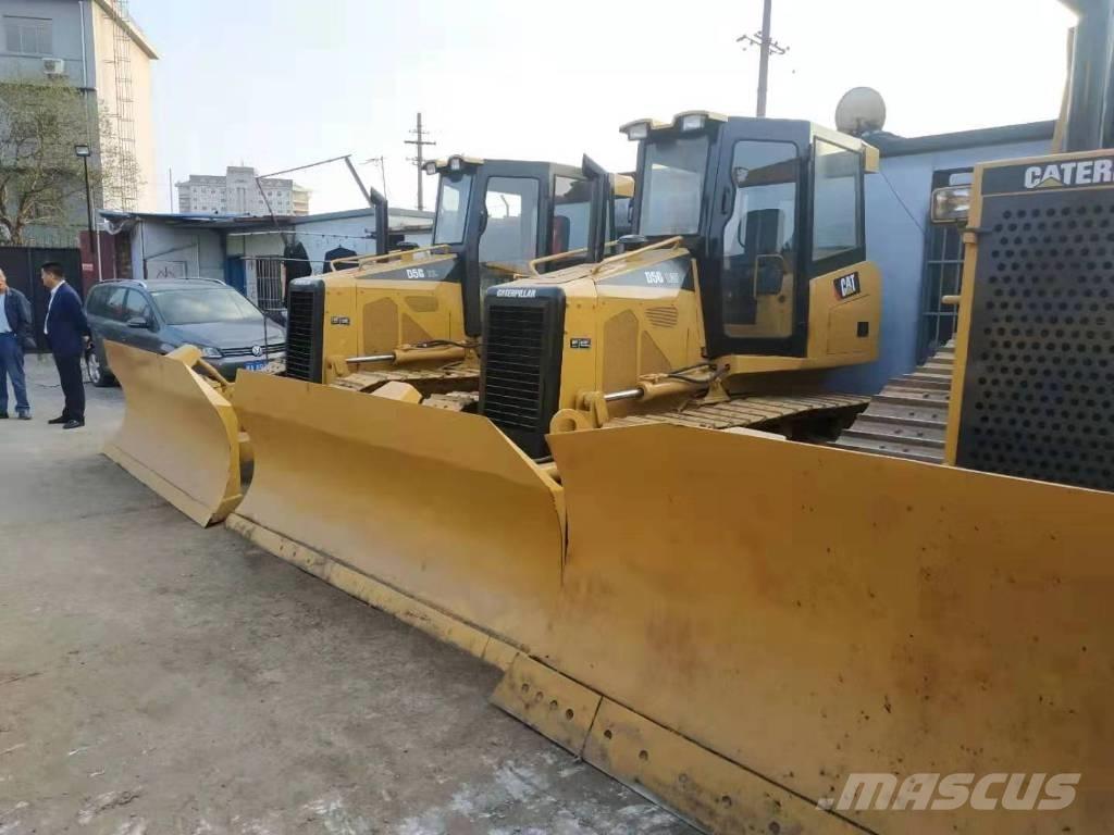 CAT D5M Bulldozer på larvebånd