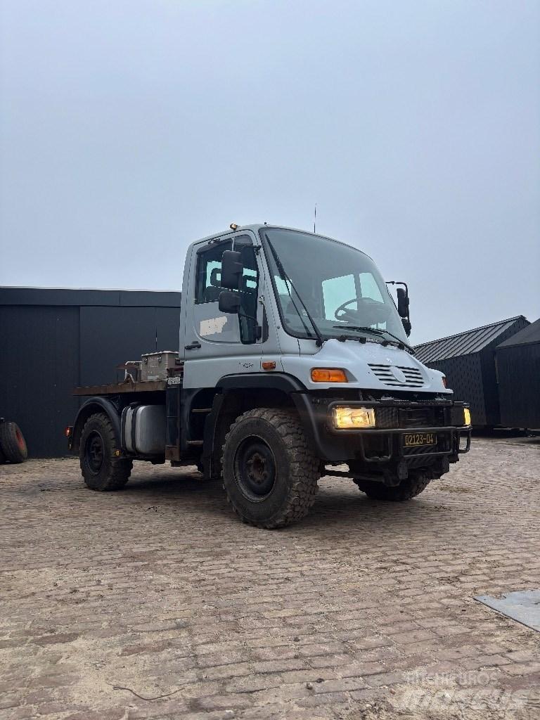 Unimog U300 Hjælpemaskiner