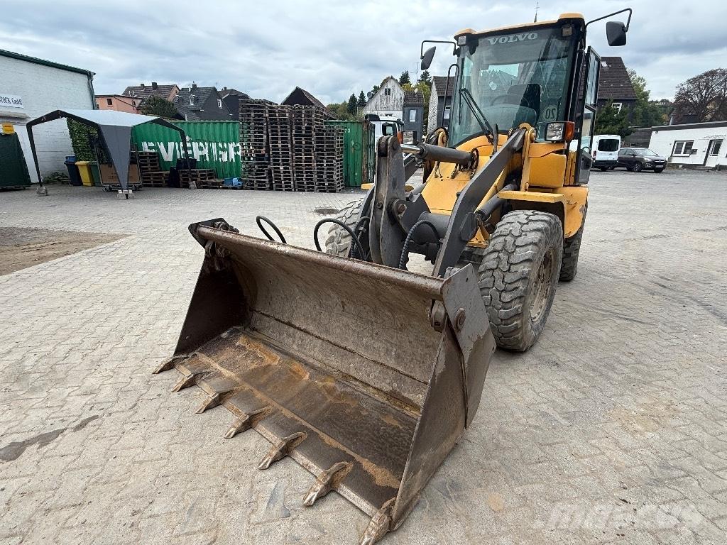 Volvo L 30 B Pro Læssemaskiner på hjul