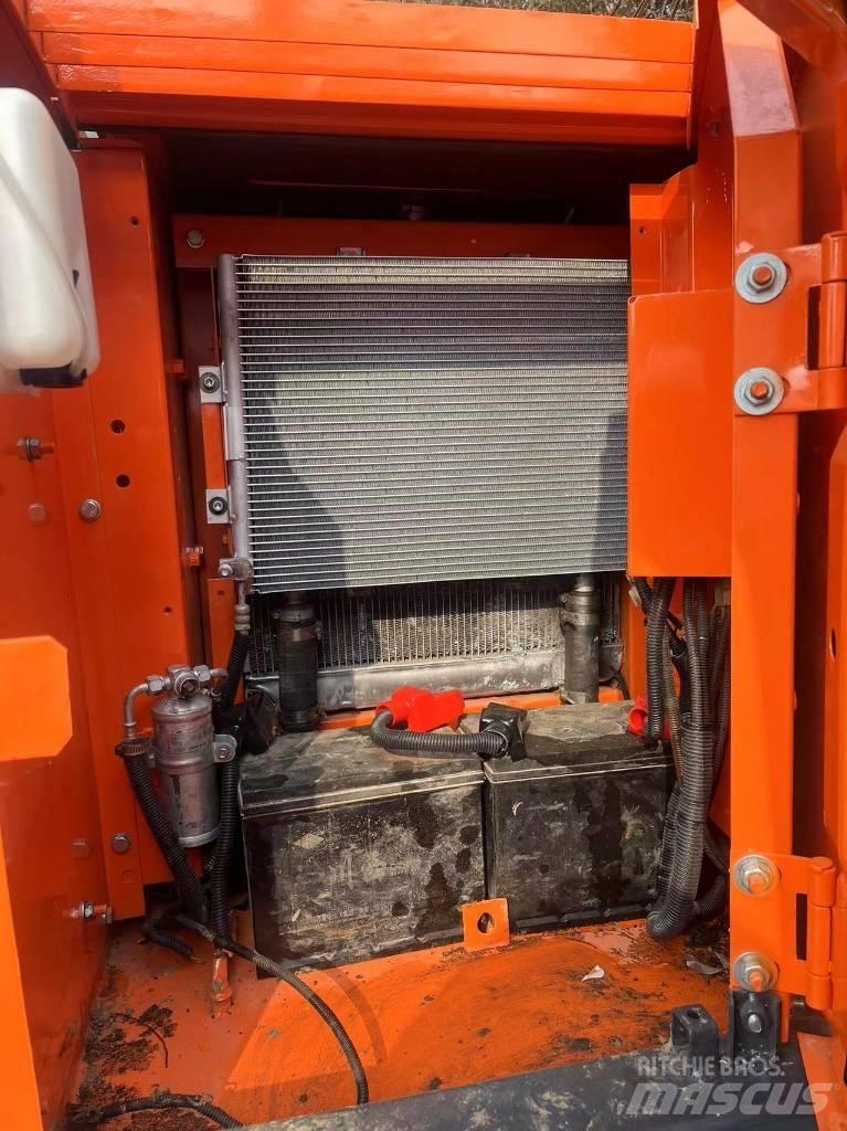 Hitachi ZX70 Gravemaskiner på larvebånd