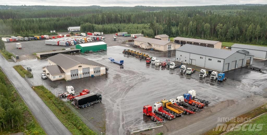  B-Link Yhdistelmä Semi-trailer med Gardinsider