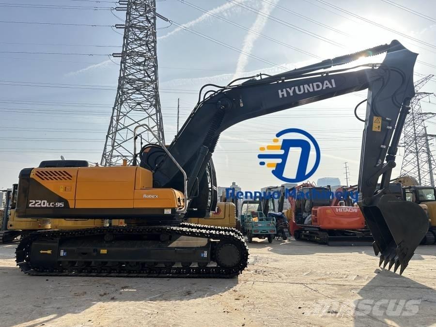 Hyundai R220LC-9S Gravemaskiner på larvebånd