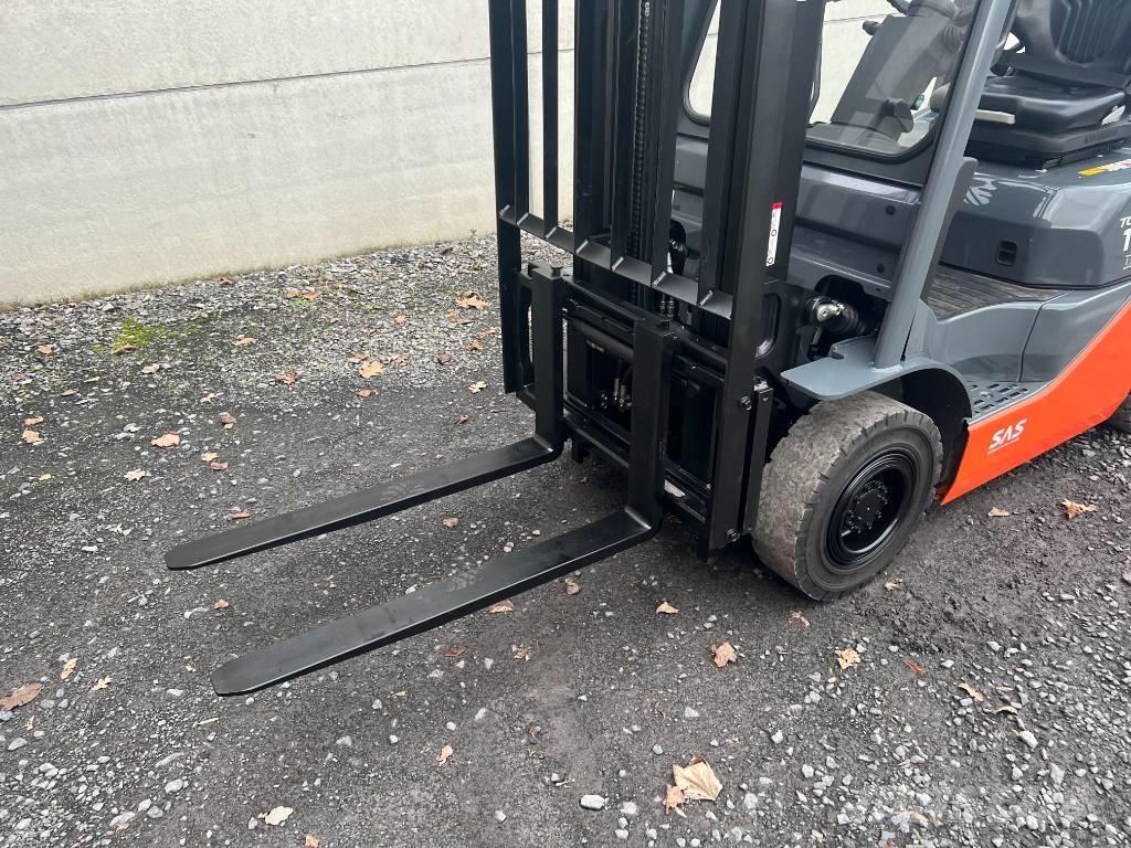 Toyota 02-8FGF15 LPG gaffeltrucks
