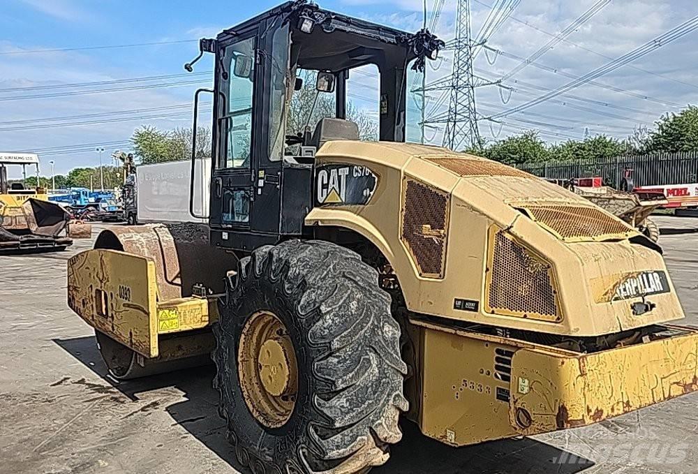 CAT CS 76 Enkelt tromle
