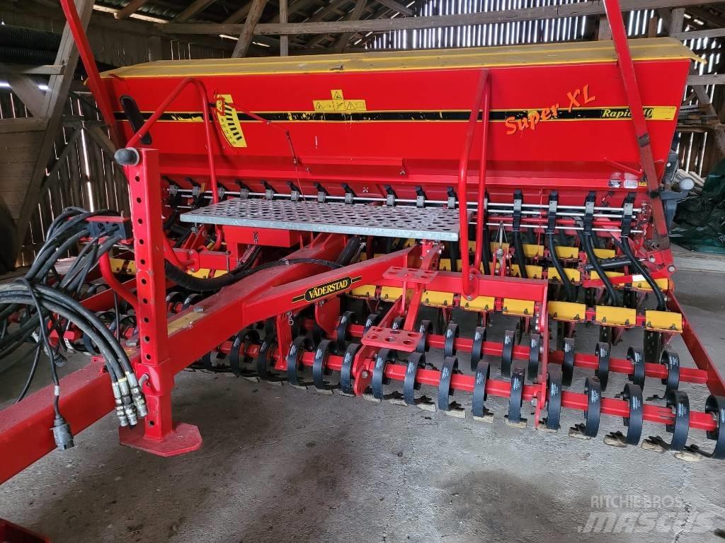 Väderstad Rapid400C Såmaskine