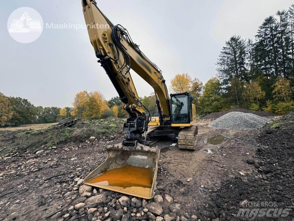 CAT 323 Gravemaskiner på larvebånd
