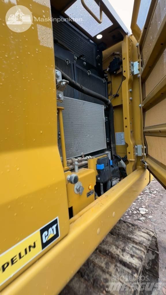 CAT 323 Gravemaskiner på larvebånd