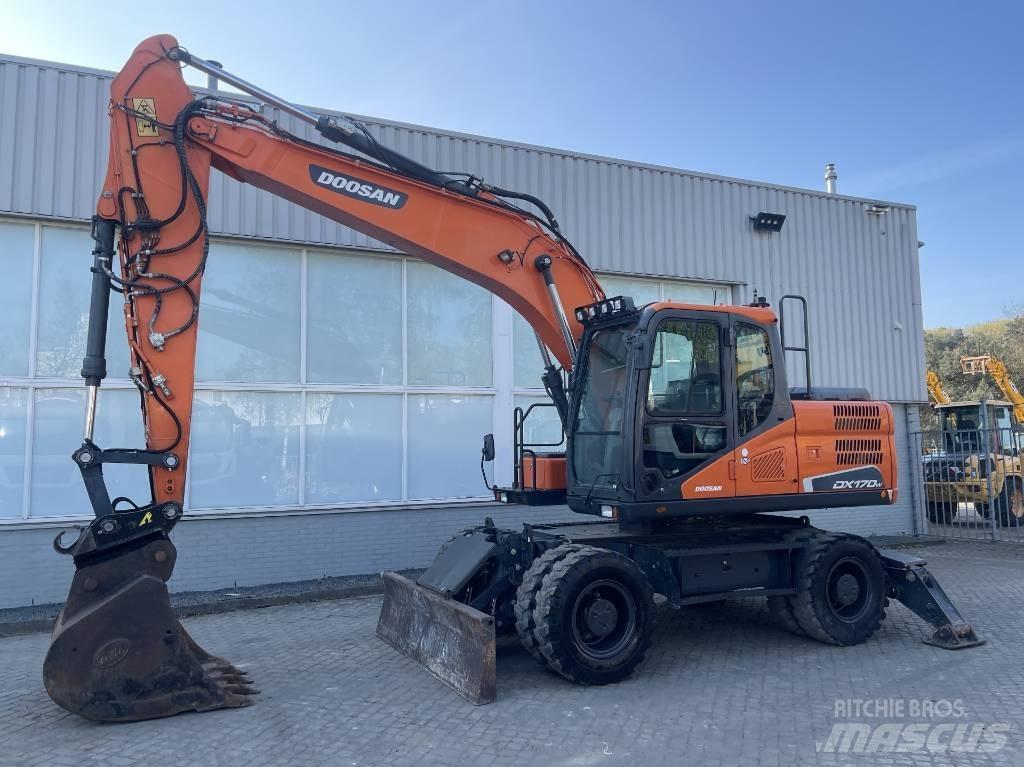 Doosan DX170W-5 Gravemaskiner på hjul