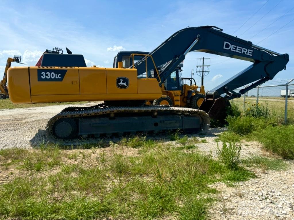 DEERE 330 LC Gravemaskiner på larvebånd