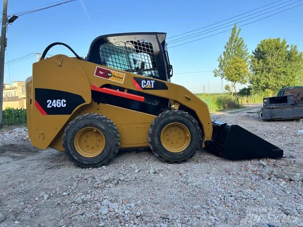 CAT 246 C Minilæsser - skridstyret