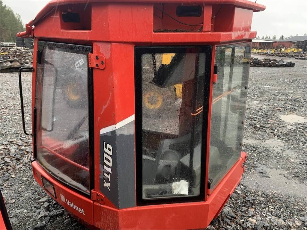 Komatsu 901TX Kabiner og interiør