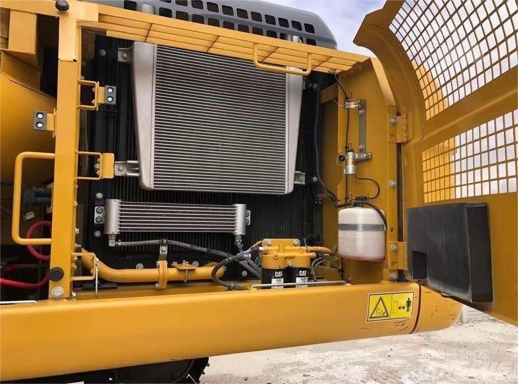CAT 330 D Gravemaskiner på larvebånd