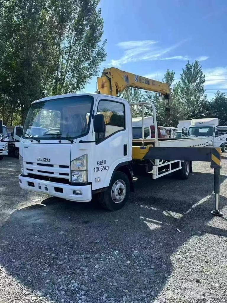 Isuzu ELF 700 Lastbil med kran