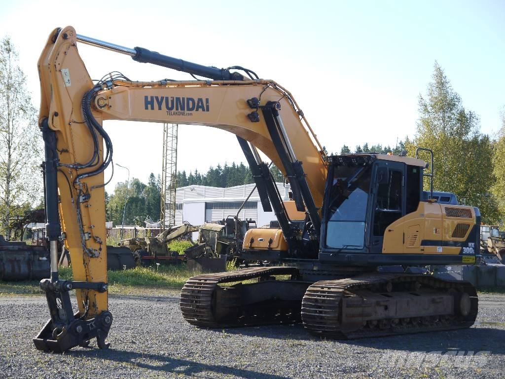 Hyundai HX 300 L Gravemaskiner på larvebånd