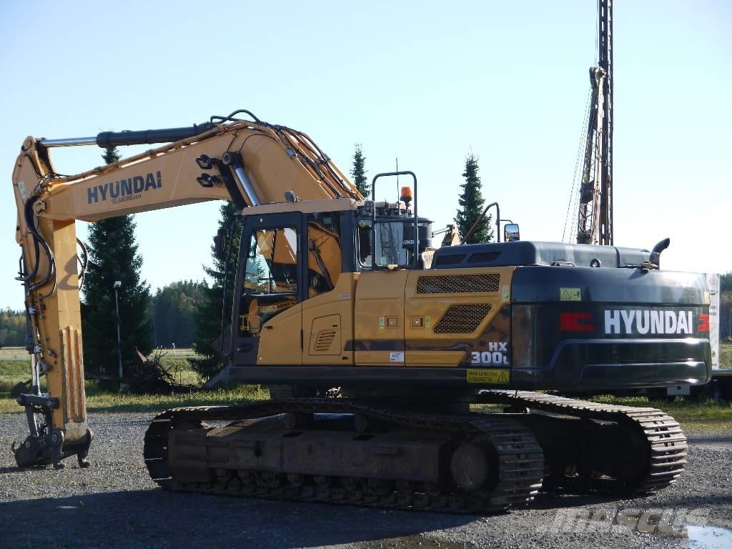 Hyundai HX 300 L Gravemaskiner på larvebånd