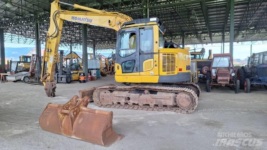 Komatsu 138US-8 Gravemaskiner på larvebånd