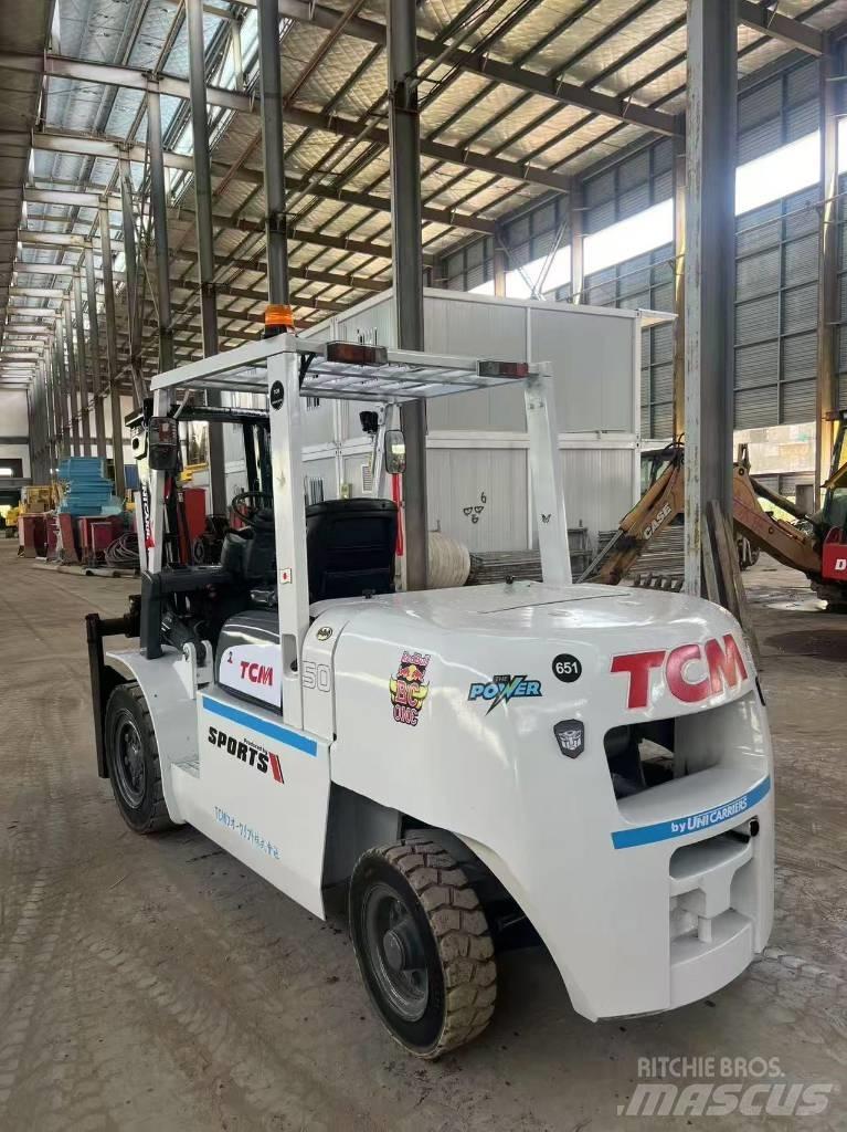 TCM FD50 Diesel gaffeltrucks