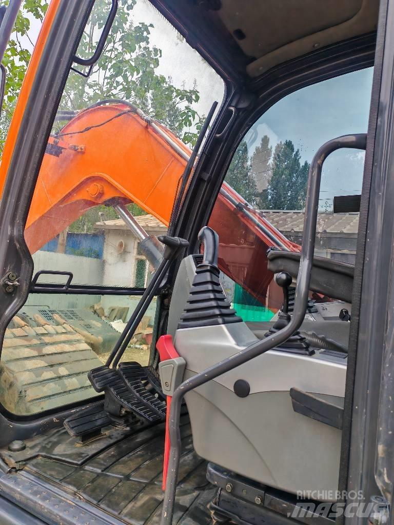Doosan DX75 Midi-gravemaskiner 7t - 12t