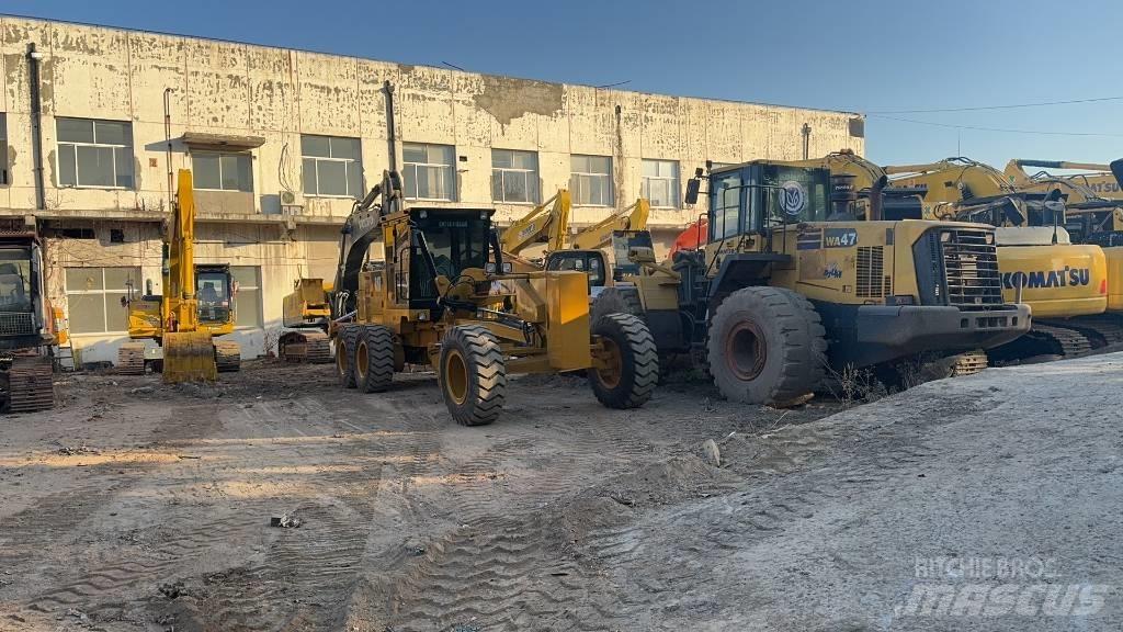 CAT 140 H Vejhøvle / Gradere
