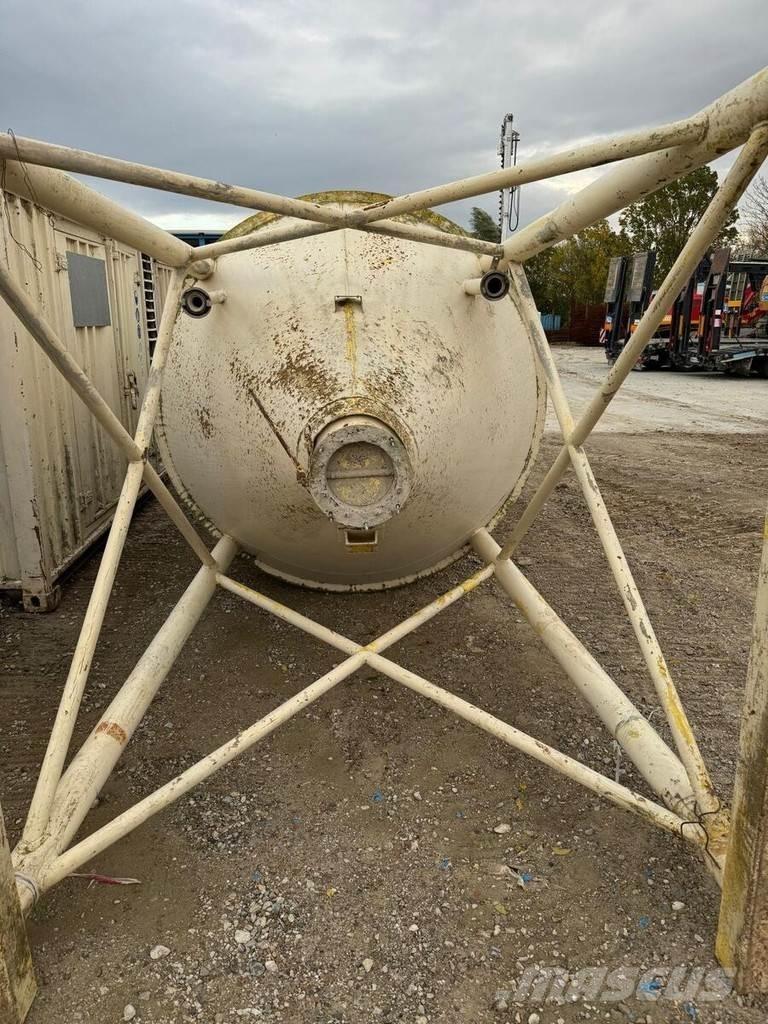  Silo 18 m3 Udstyr til aflæsning i silo