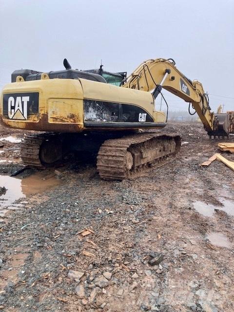 CAT 330 D Gravemaskiner på larvebånd