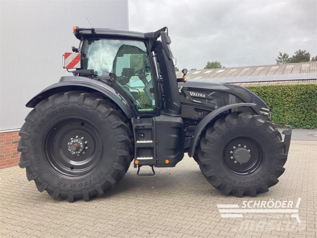 Valtra Q 305 Traktorer