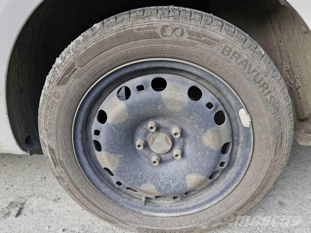 Skoda FABIA Biler