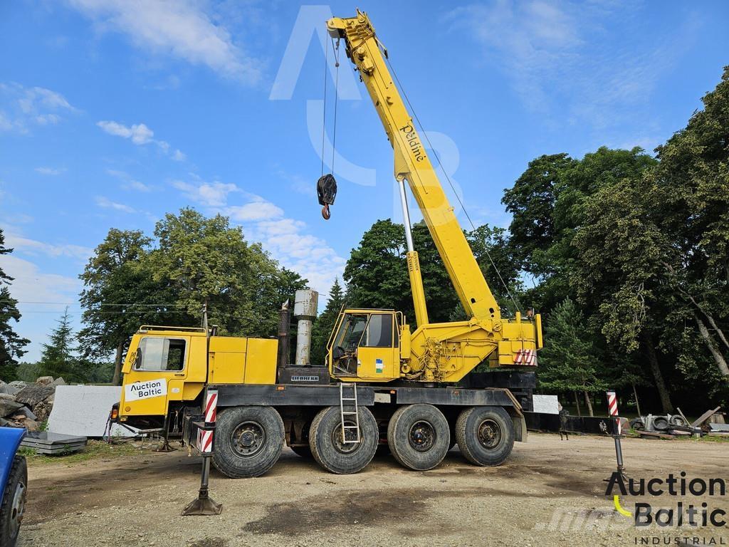 Liebherr LTM 1060 Lastbil med kran