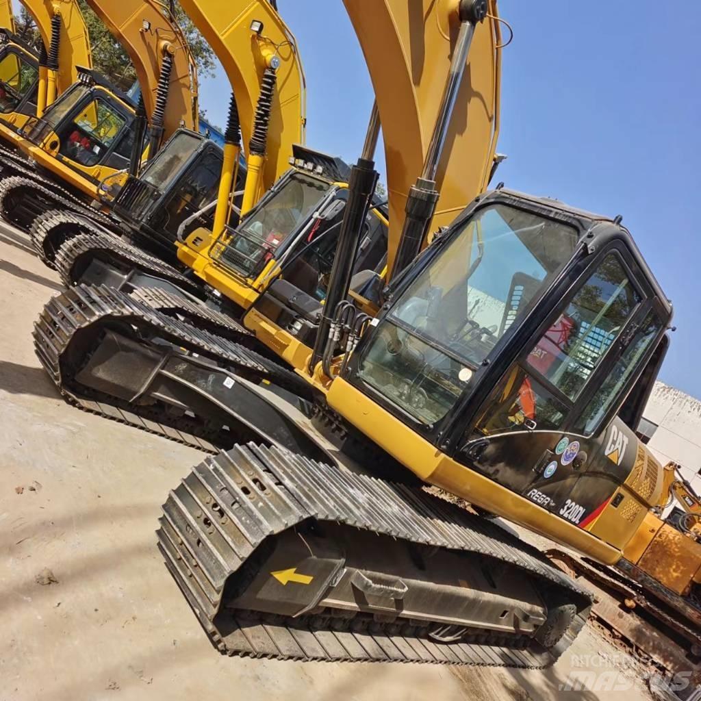CAT 320 D Gravemaskiner på larvebånd