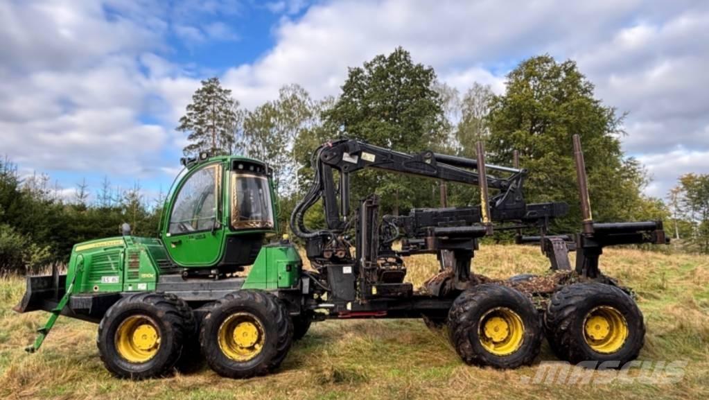 John Deere 1510 E Udkørselsmaskiner