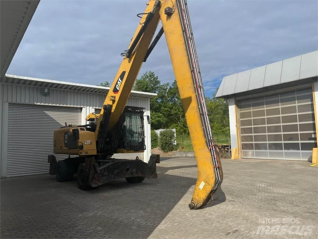 CAT MH3026 Gravemaskiner på hjul