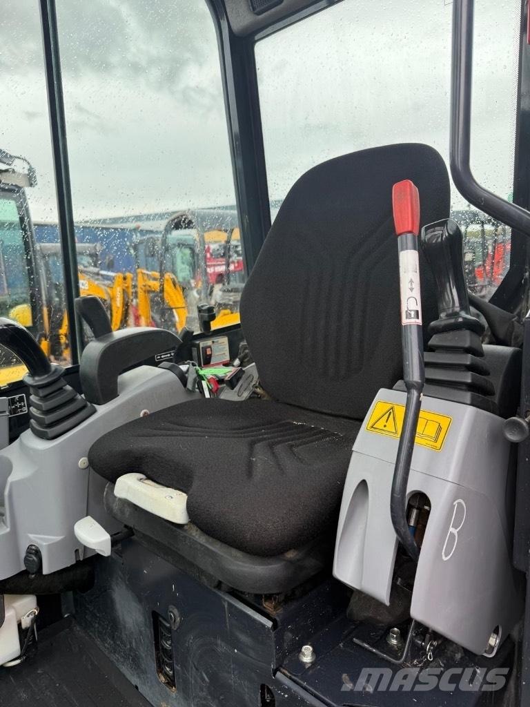 Kubota U 27-4 Minigravemaskiner