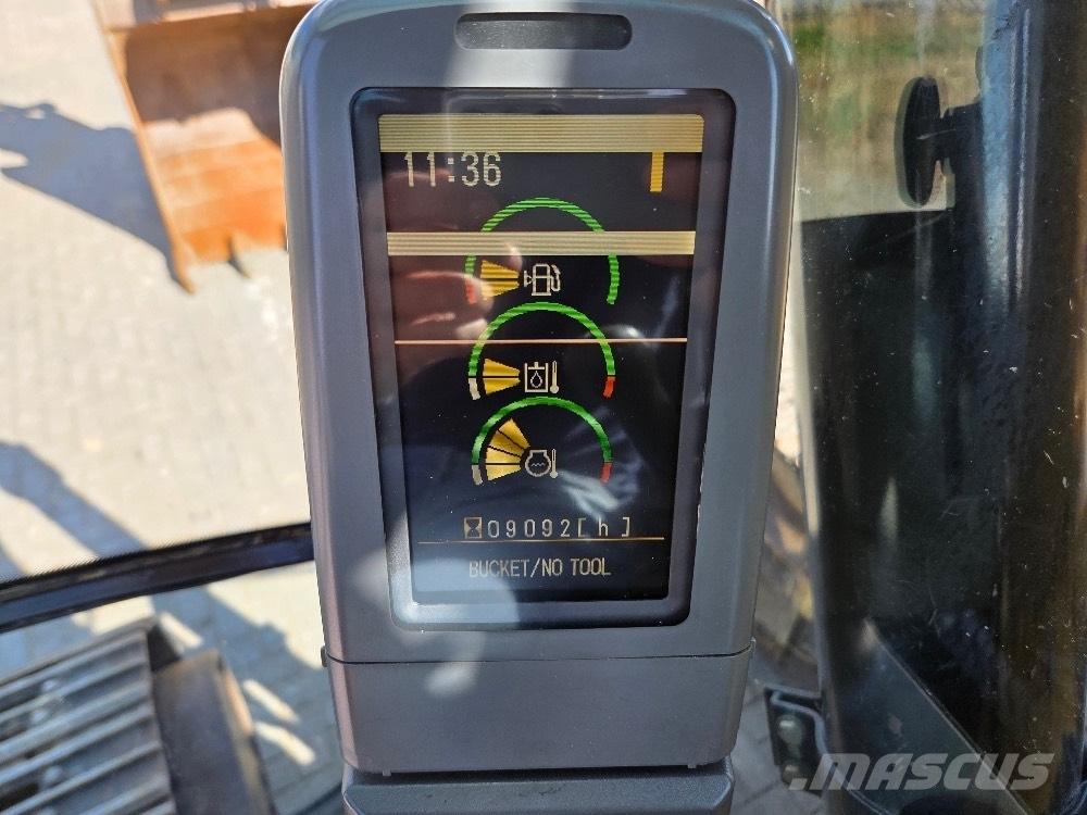 CAT 323DL Gravemaskiner på larvebånd