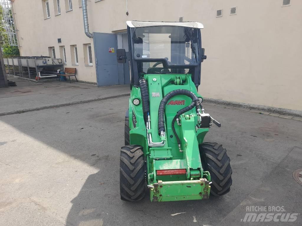 Avant 528 ROPS Trucks - Andet