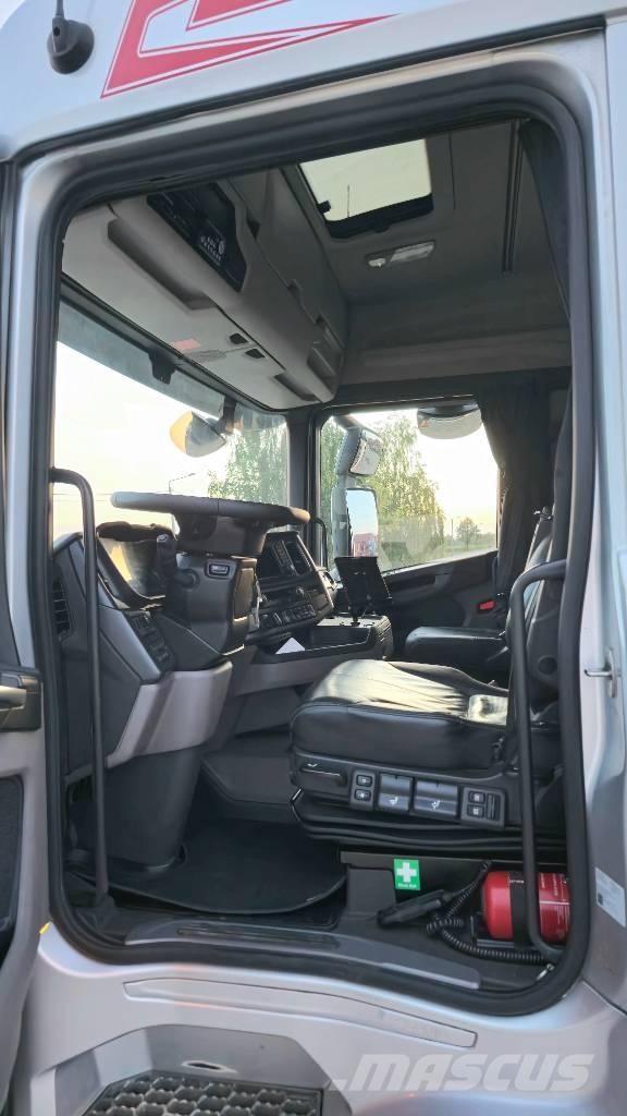 Scania R 540 Lastbil med kran