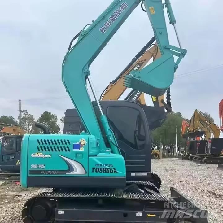 Kobelco SK75 Gravemaskiner på larvebånd