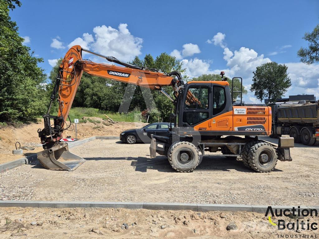 Doosan DX 170 W-5 Gravemaskiner på hjul