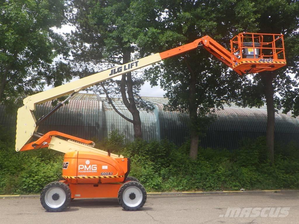JLG 600AJ Bomlifte med knækarm