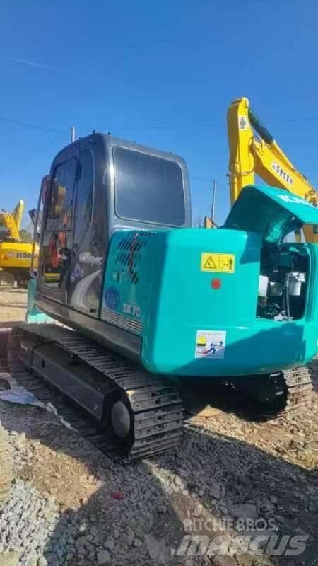 Kobelco SK 75 Gravemaskiner på larvebånd