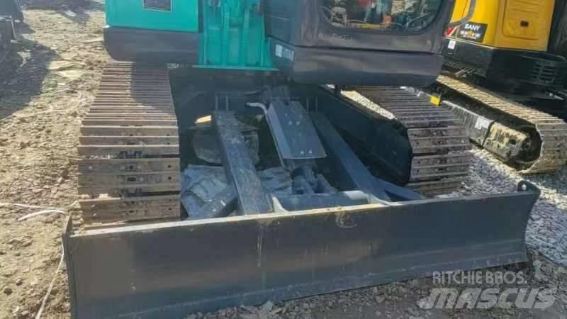 Kobelco SK 75 Gravemaskiner på larvebånd
