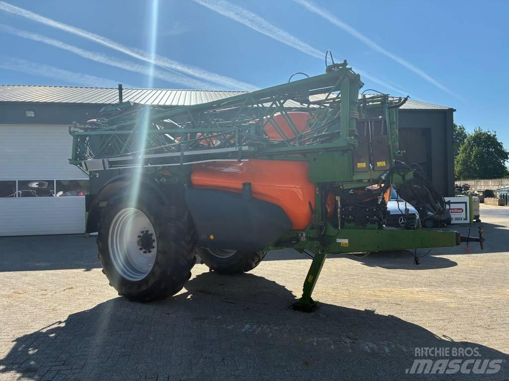 Amazone UX 4200 Trailersprøjter