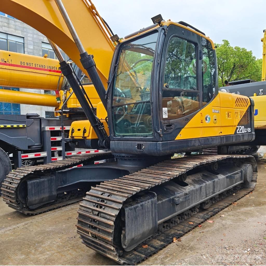 Hyundai R220LC-9S Gravemaskiner på larvebånd