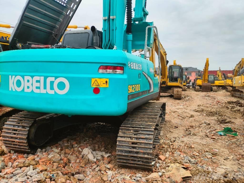 Kobelco SK 210 D Gravemaskiner på larvebånd