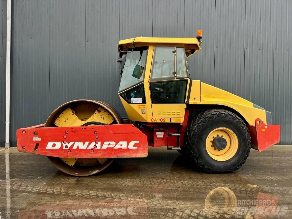 Dynapac CA302D Enkelt tromle