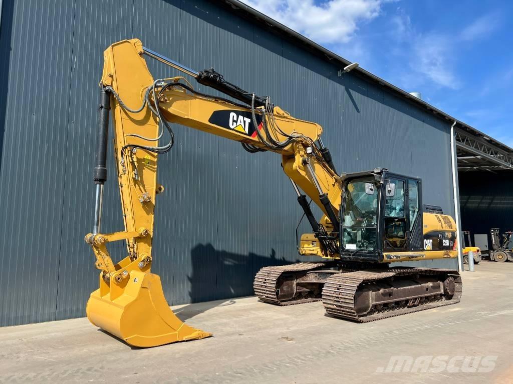 CAT 323D LN VA Gravemaskiner på larvebånd