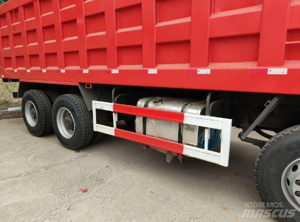 Shacman F 3000 Lastbiler med tip